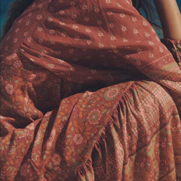 NWT Spell & The Gypsy Utopia Berry Gown - Picture 5 of 14